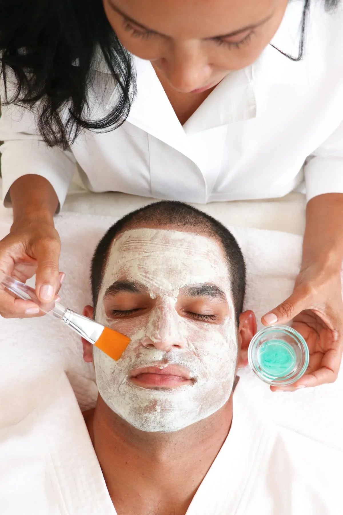 Me2 Beauty Essential Facial - ME2 BEAUTY